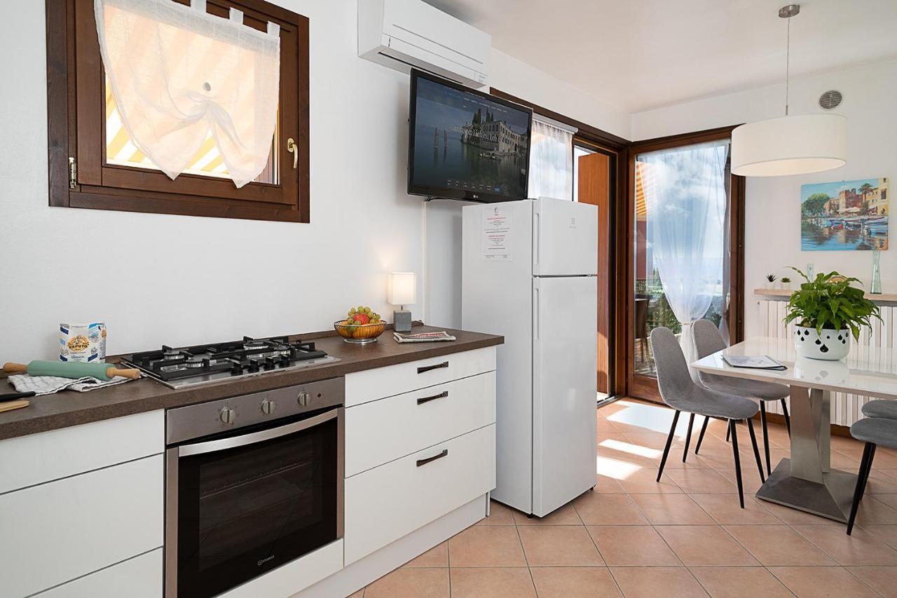 Apartment Blanco - Regarda Travel Lazise Dış mekan fotoğraf